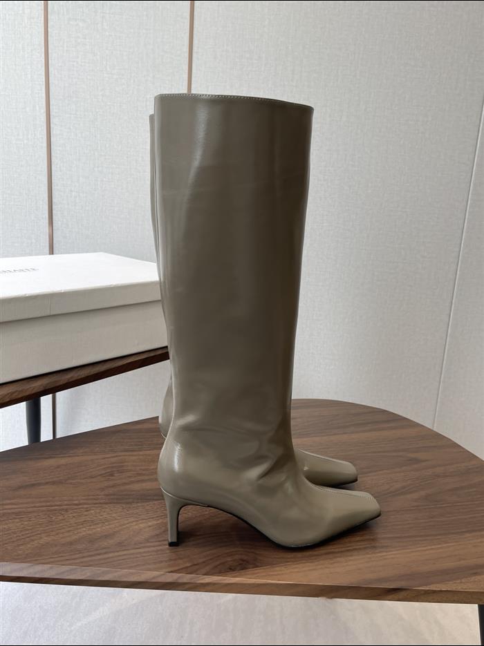 2025112817449575 480